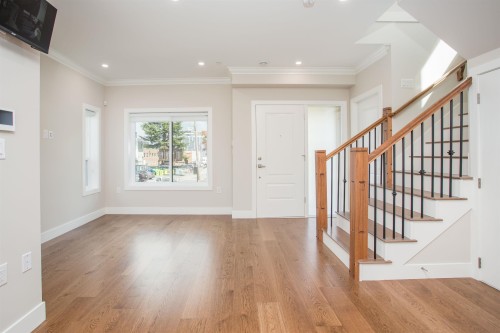 2028 42Nd Avenue E, Vancouver, BC 