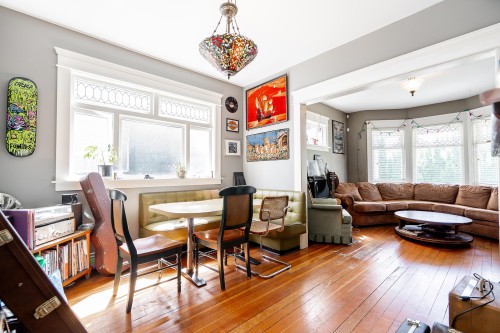 1329 12Th Avenue E, Vancouver, BC 