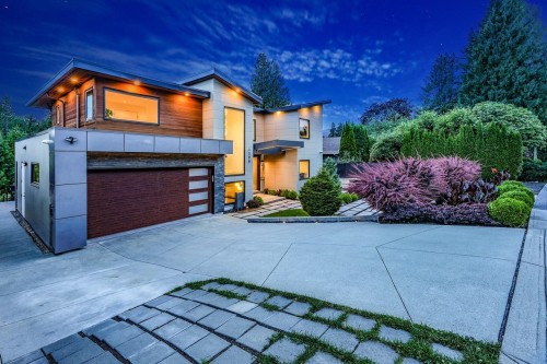 4399 Highland Boulevard, North Vancouver, BC 