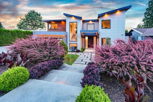 4399 Highland Boulevard, North Vancouver, BC 