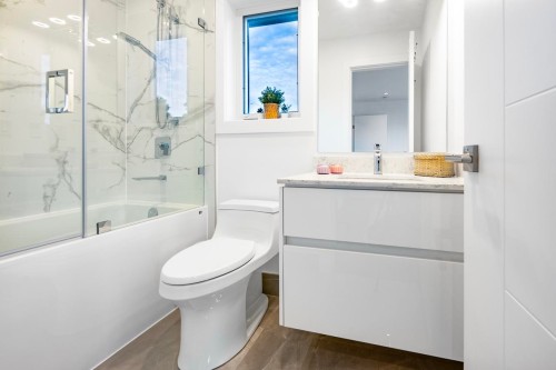 4399 Highland Boulevard, North Vancouver, BC 