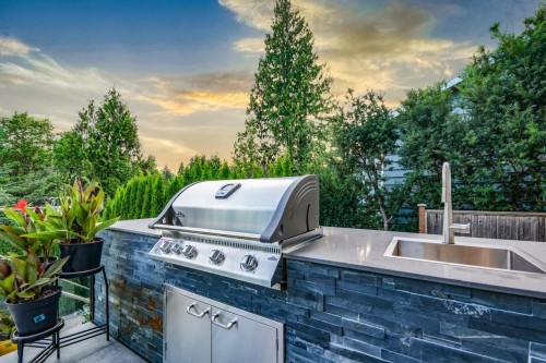 4399 Highland Boulevard, North Vancouver, BC 