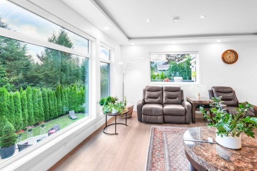 4399 Highland Boulevard, North Vancouver, BC 