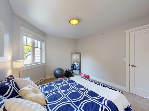 839 14Th Avenue W, Vancouver, BC - Indoor Photo Showing Bedroom
