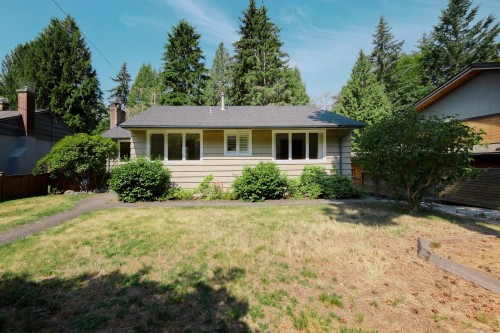 3775 Emerald Drive, North Vancouver, BC 