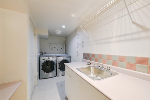 3775 Emerald Drive, North Vancouver, BC 