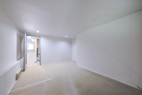 3775 Emerald Drive, North Vancouver, BC 