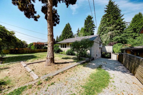 3775 Emerald Drive, North Vancouver, BC 