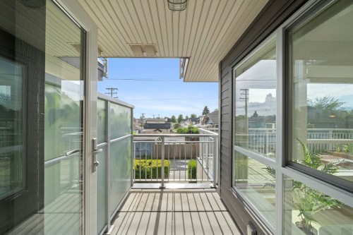 105-2888 2Nd Avenue E, Vancouver, BC 