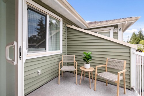 14-624 Shaw Road, Gibsons, BC - Outdoor With Exterior