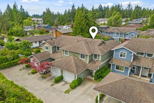 14-624 Shaw Road, Gibsons, BC - Outdoor