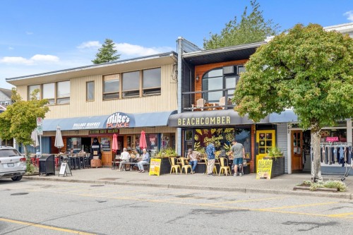 14-624 Shaw Road, Gibsons, BC - Outdoor