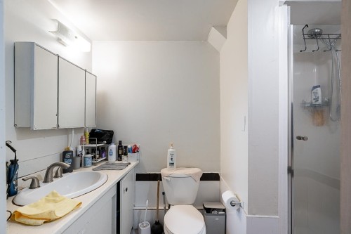 9071 No. 4 Road, Richmond, BC 