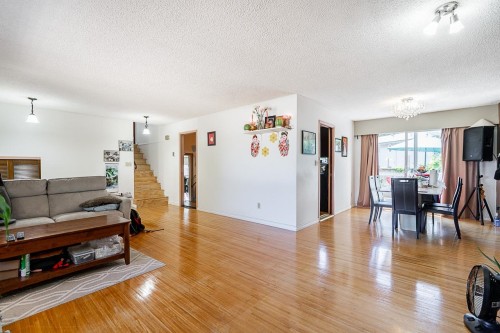 9071 No. 4 Road, Richmond, BC 