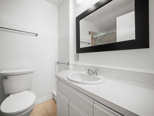 1116 20Th Street W, North Vancouver, BC 