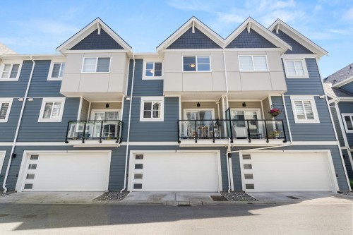 10-5377 8A Avenue, Delta, BC 