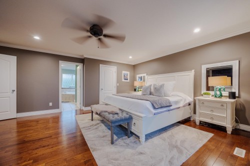 13250 237A Street, Maple Ridge, BC - Indoor Photo Showing Bedroom