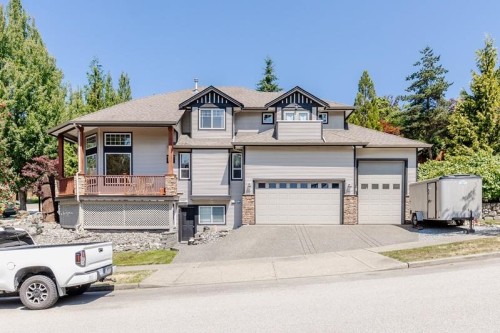 13250 237A Street, Maple Ridge, BC - Outdoor With Facade