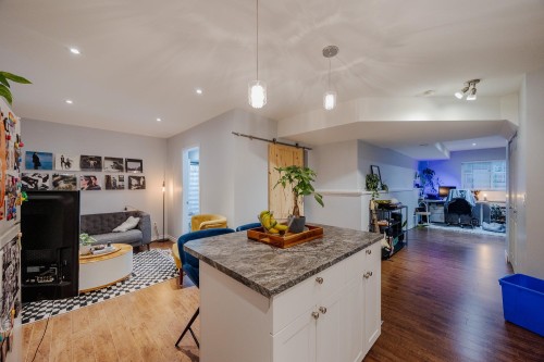 13250 237A Street, Maple Ridge, BC - Indoor