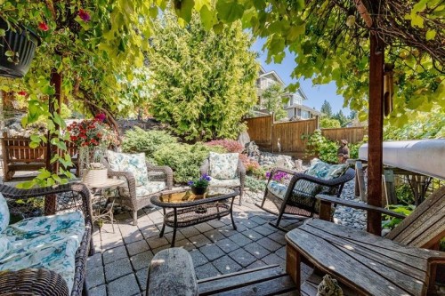 13250 237A Street, Maple Ridge, BC - Outdoor