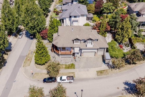 13250 237A Street, Maple Ridge, BC - Outdoor