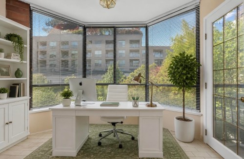 206-2140 Briar Avenue, Vancouver, BC 