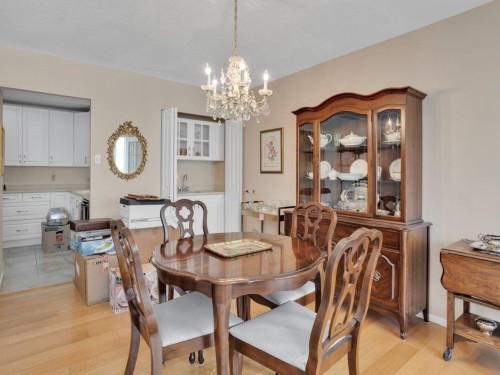 206-2140 Briar Avenue, Vancouver, BC 