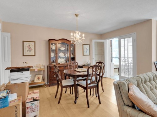 206-2140 Briar Avenue, Vancouver, BC 