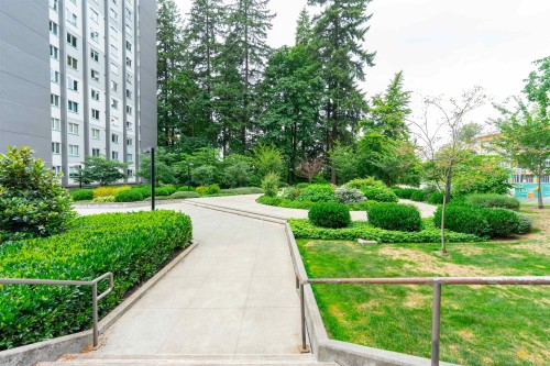 1405-9595 Erickson Drive, Burnaby, BC 
