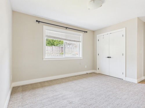 3501 Sheffield Avenue, Coquitlam, BC - Indoor Photo Showing Other Room