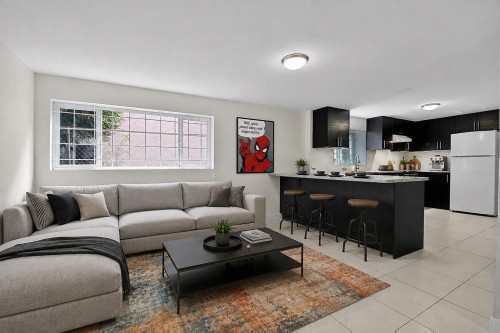 2216 41St Avenue E, Vancouver, BC - Indoor Photo Showing Living Room