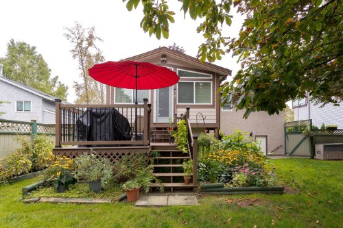 11809 230 Street, Maple Ridge, BC - Outdoor