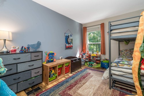 220 Cornell Way, Port Moody, BC - Indoor Photo Showing Other Room