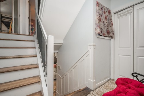 220 Cornell Way, Port Moody, BC - Indoor Photo Showing Other Room