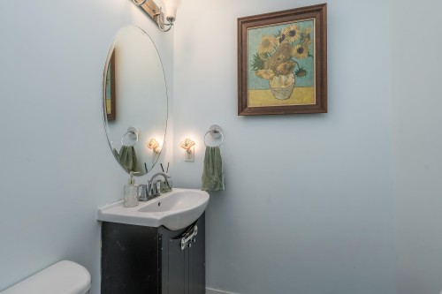 220 Cornell Way, Port Moody, BC - Indoor Photo Showing Bathroom