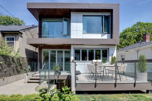4368 15Th Avenue W, Vancouver, BC - Outdoor