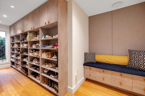 3706 Southridge Place, West Vancouver, BC 