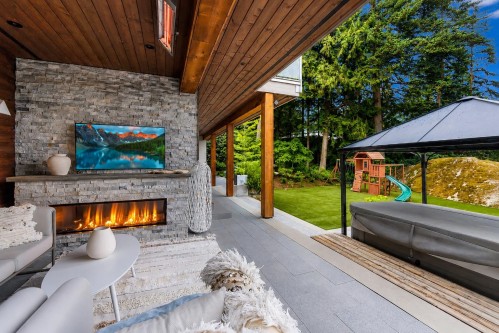 3706 Southridge Place, West Vancouver, BC 