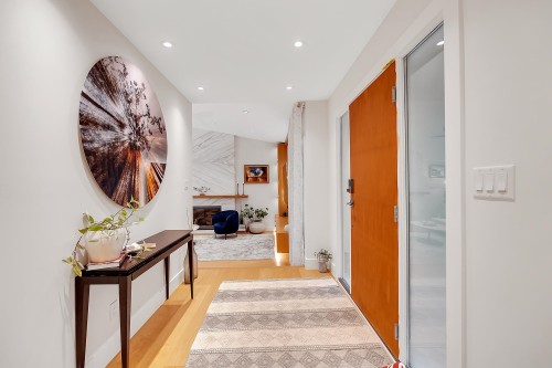 3706 Southridge Place, West Vancouver, BC 
