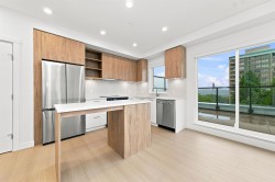 423-82 First Street New Westminster, BC V3L 0L8