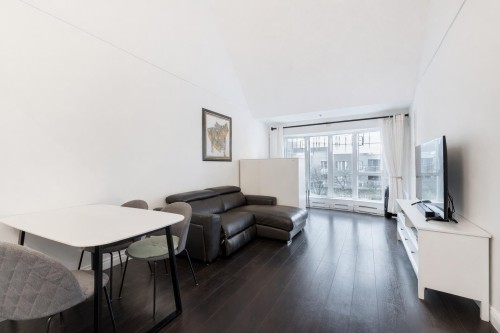 317-7800 St. Albans Road, Richmond, BC 