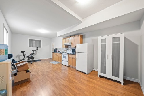 16 Wilkes Creek Drive, Port Moody, BC 
