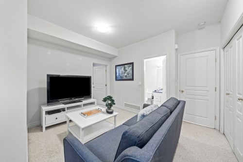 16 Wilkes Creek Drive, Port Moody, BC 