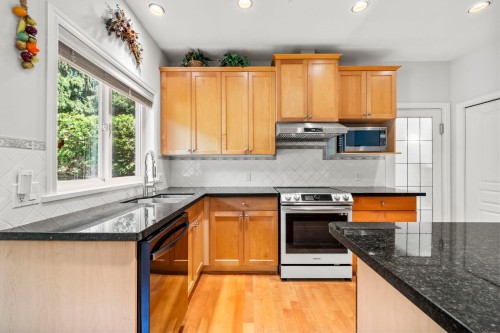 16 Wilkes Creek Drive, Port Moody, BC 