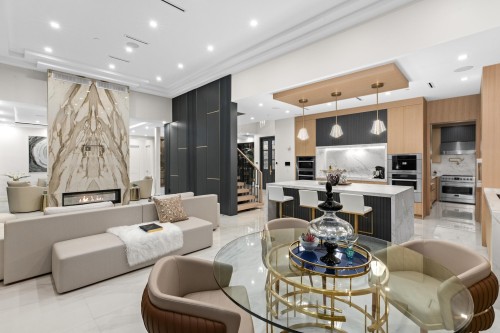 1419 Bramwell Road, West Vancouver, BC 