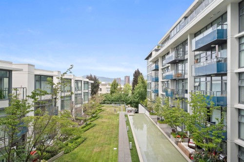 342-1777 7th Avenue W Vancouver, BC V6J 0E5