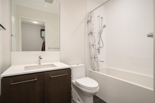 1-6611 Pearson Way, Richmond, BC 