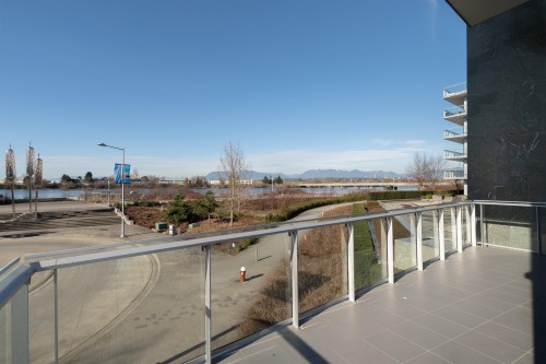 1-6611 Pearson Way, Richmond, BC 
