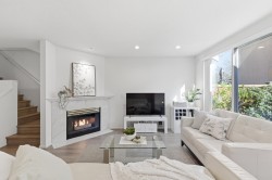 20-3428 Adanac Street  Vancouver, BC V5K 5H5