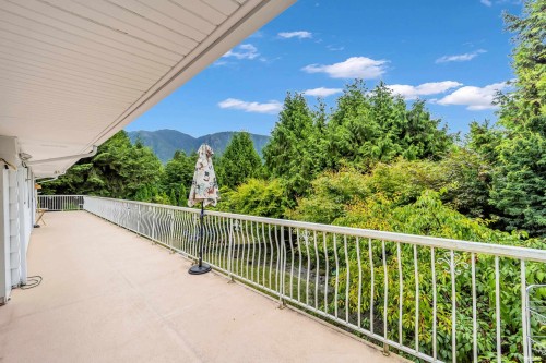 568 St. Giles Road, West Vancouver, BC 